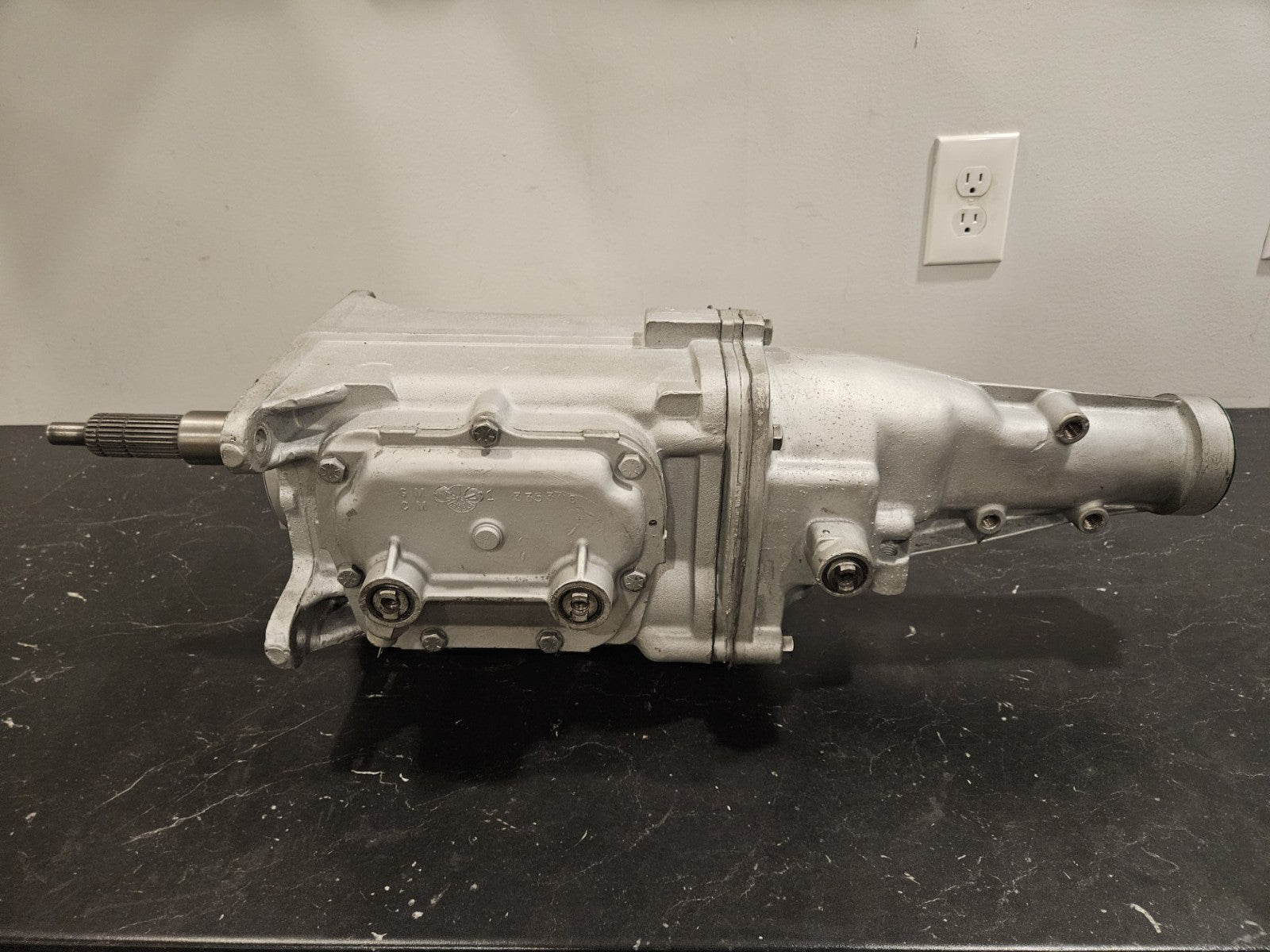 Muncie M21 Chevy manual transmission side view showing larger spline input and output for models '71-'74