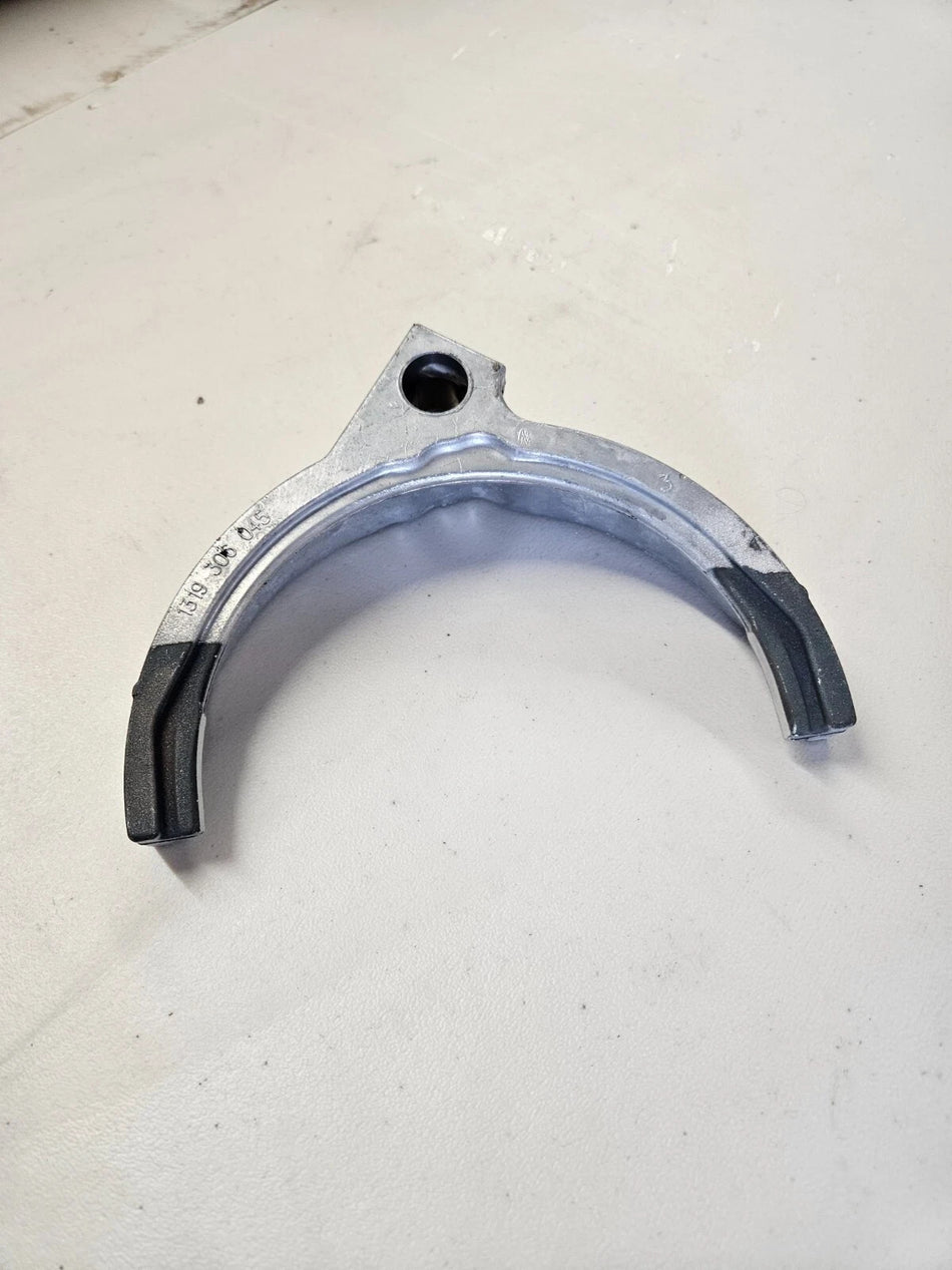 ZF S6-650 S6-750 low reverse fork, a brand new genuine part showing its design and structure on a plain background.