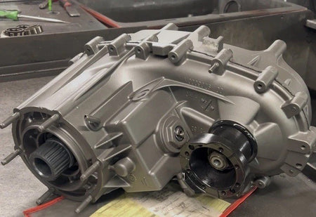 NP231J transfer case 97-06 showing detailed view of the assembly and housing components.