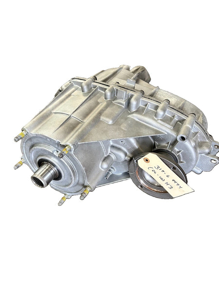 Borgwarner HUMMER transfer case with quality checked and dyno tested design for reliable performance.